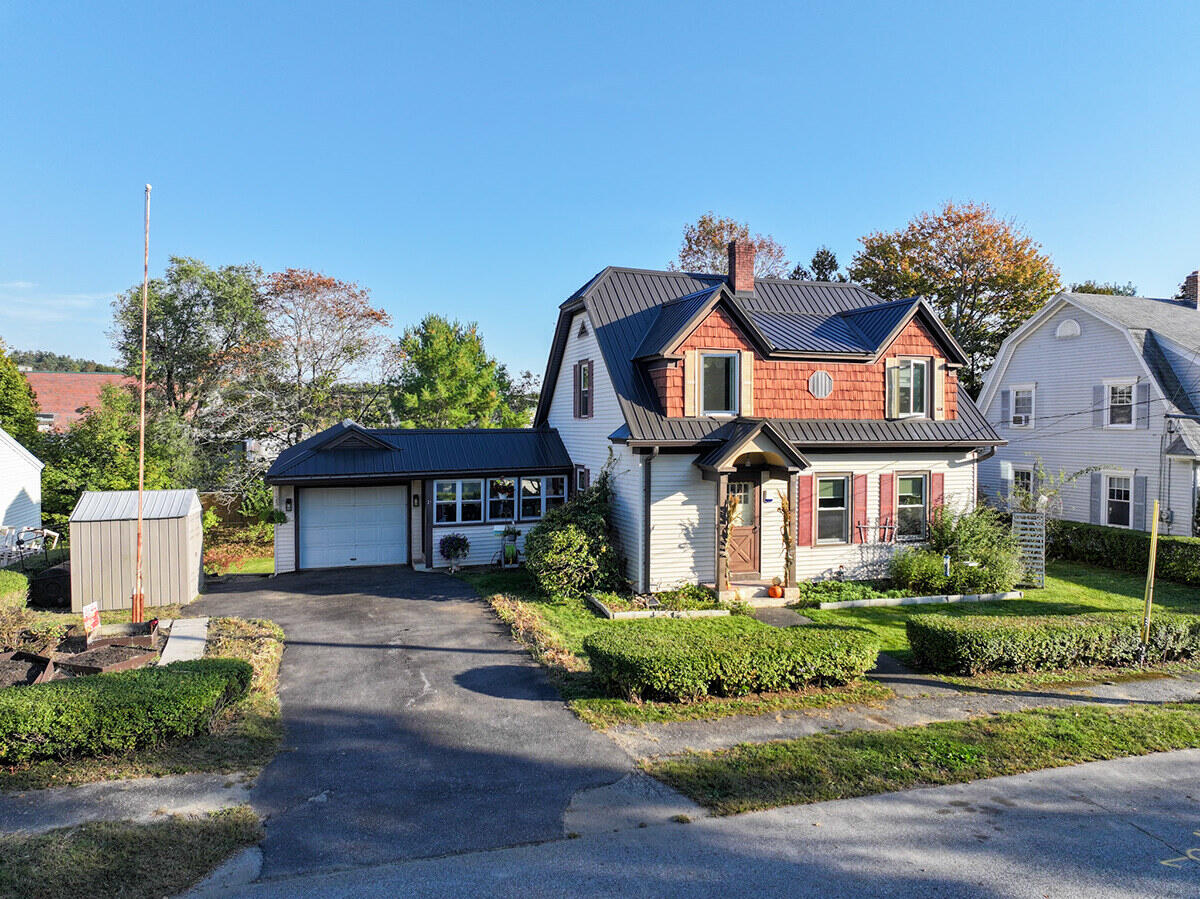 21 Androscoggin Avenue Lewiston ME 04240