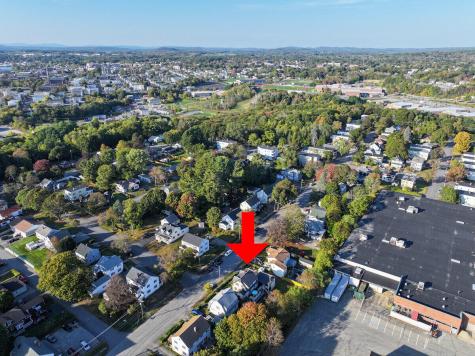 21 Androscoggin Avenue Lewiston ME 04240