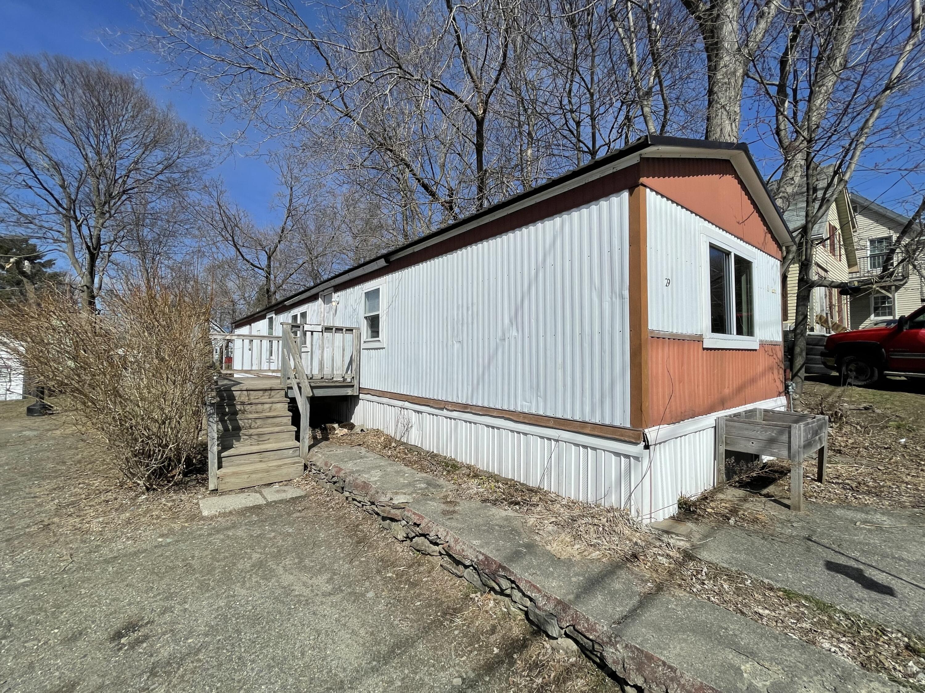 29 Greenlief Street Augusta ME 04330