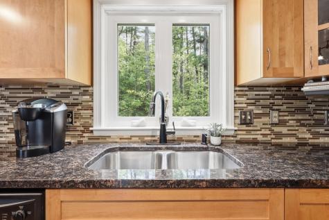 20 Robin Circle Biddeford ME 04005