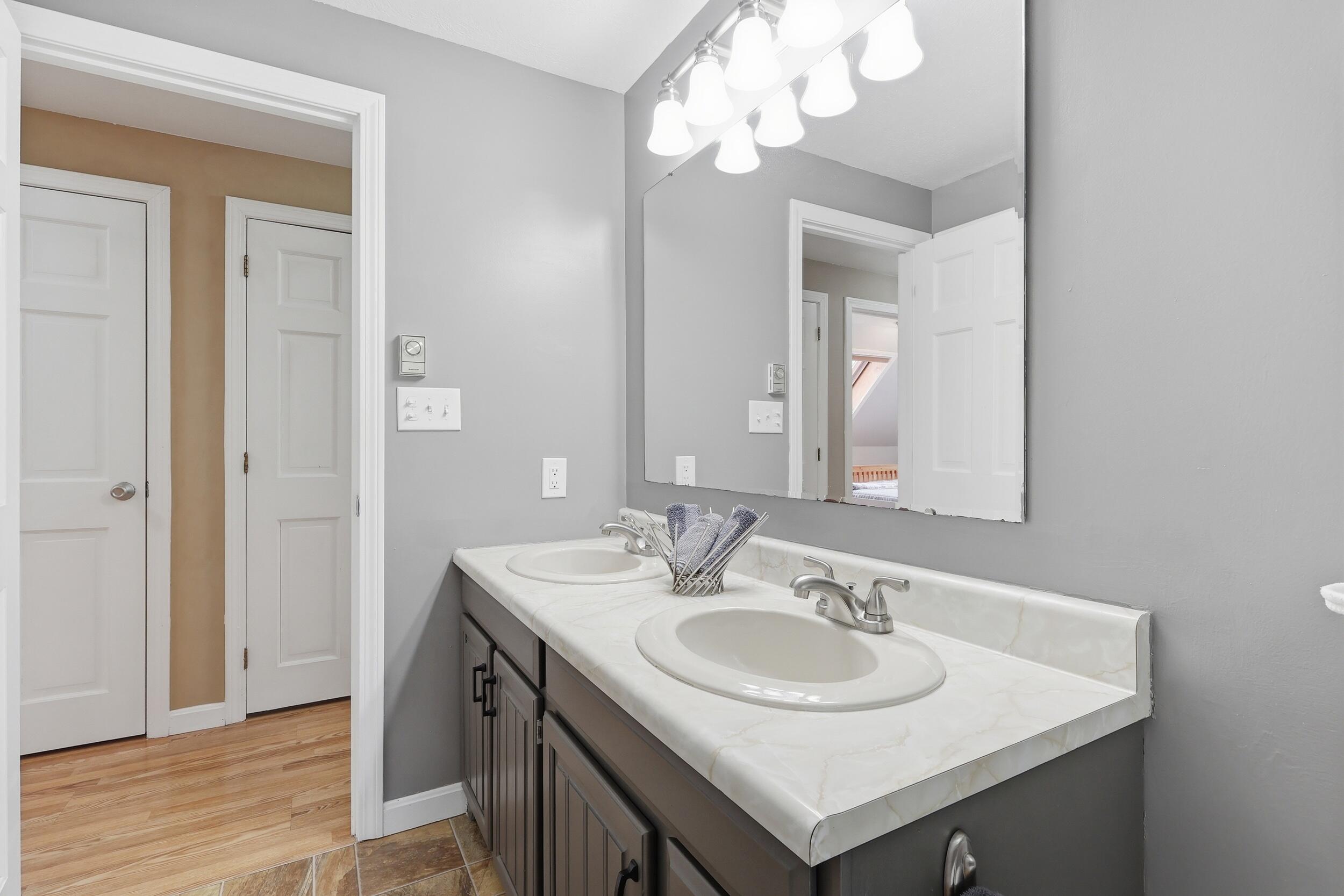 20 Robin Circle Biddeford ME 04005