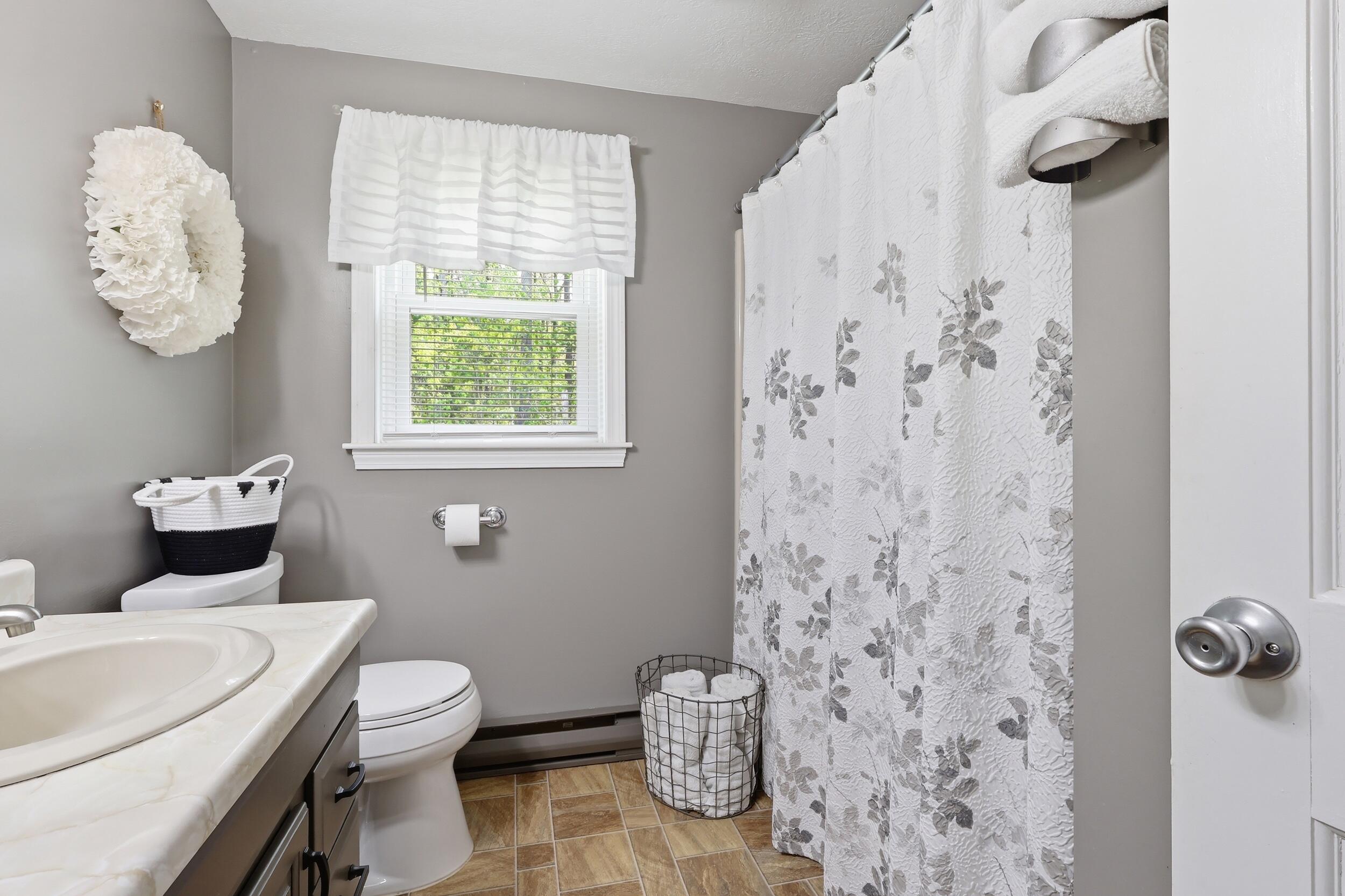 20 Robin Circle Biddeford ME 04005