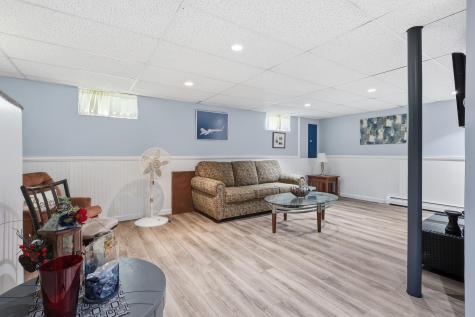 20 Robin Circle Biddeford ME 04005