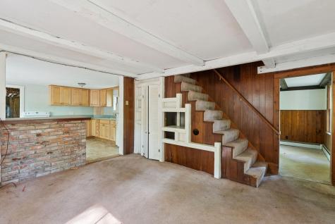 109 Brook Road Falmouth ME 04105