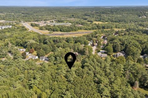 109 Brook Road Falmouth ME 04105
