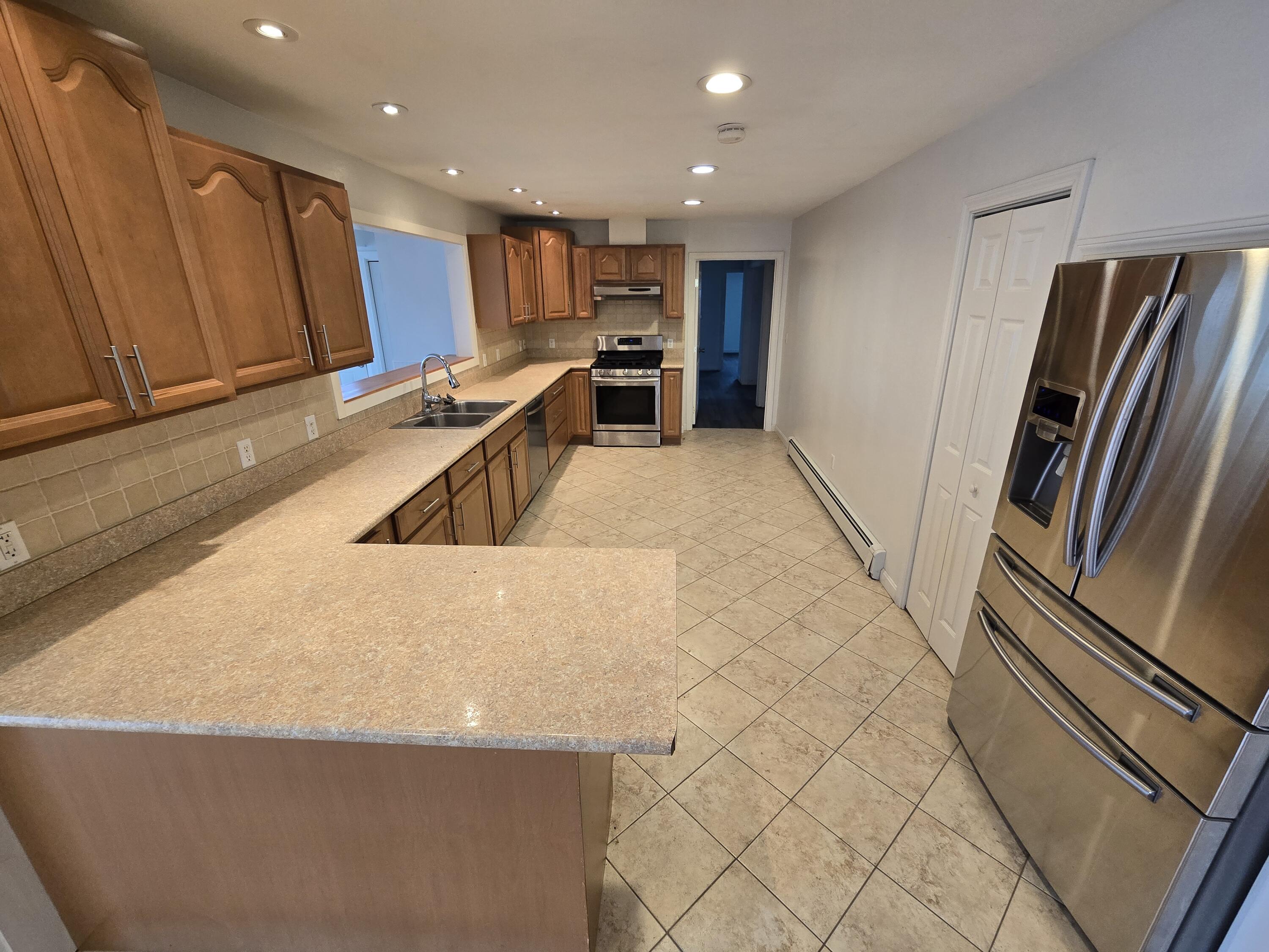 10 Oak Street Winterport ME 04496