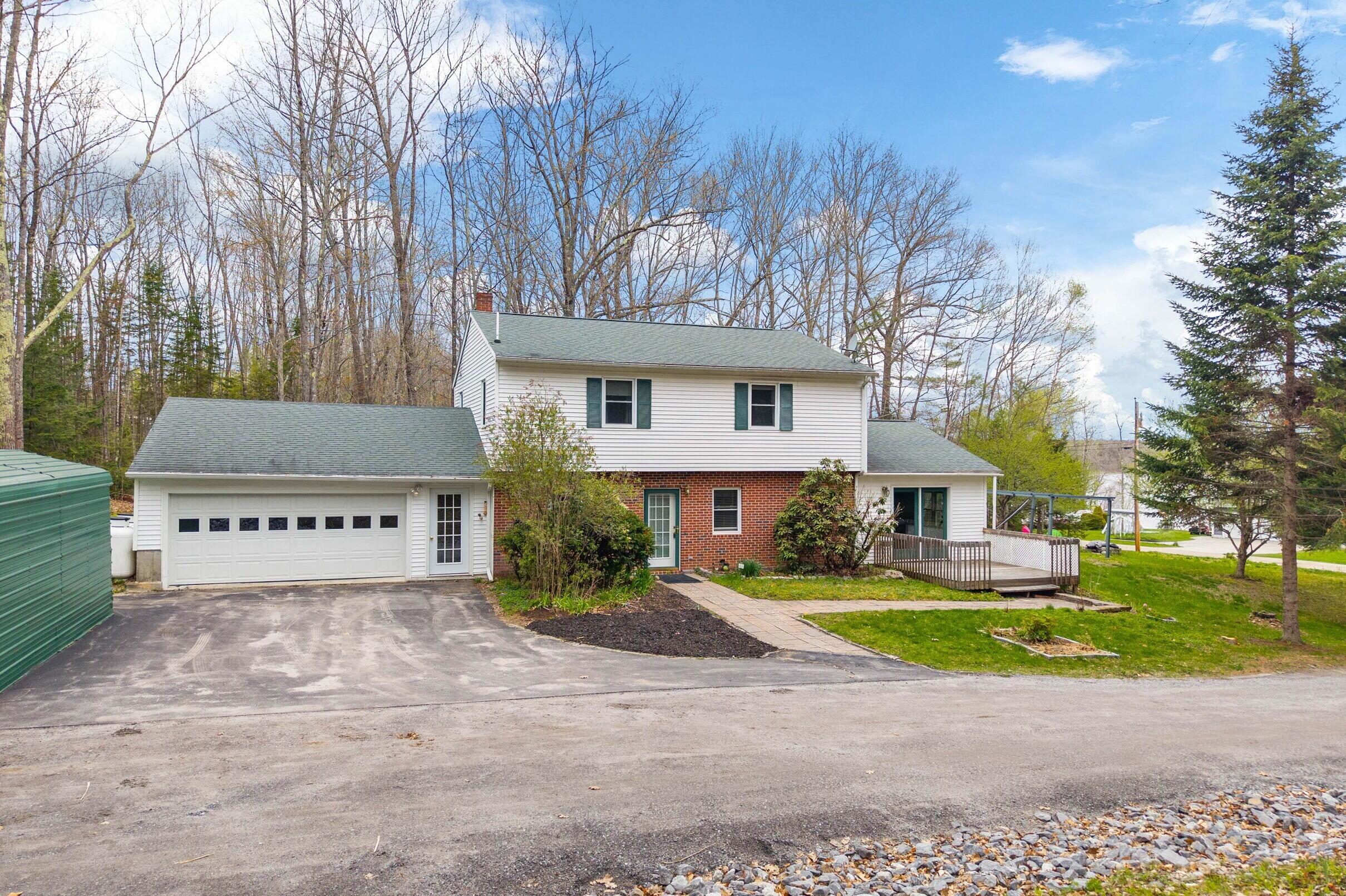 31 Axelrod Road Monmouth ME 04259