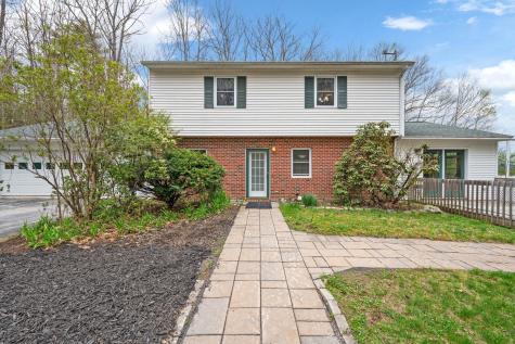 31 Axelrod Road Monmouth ME 04259