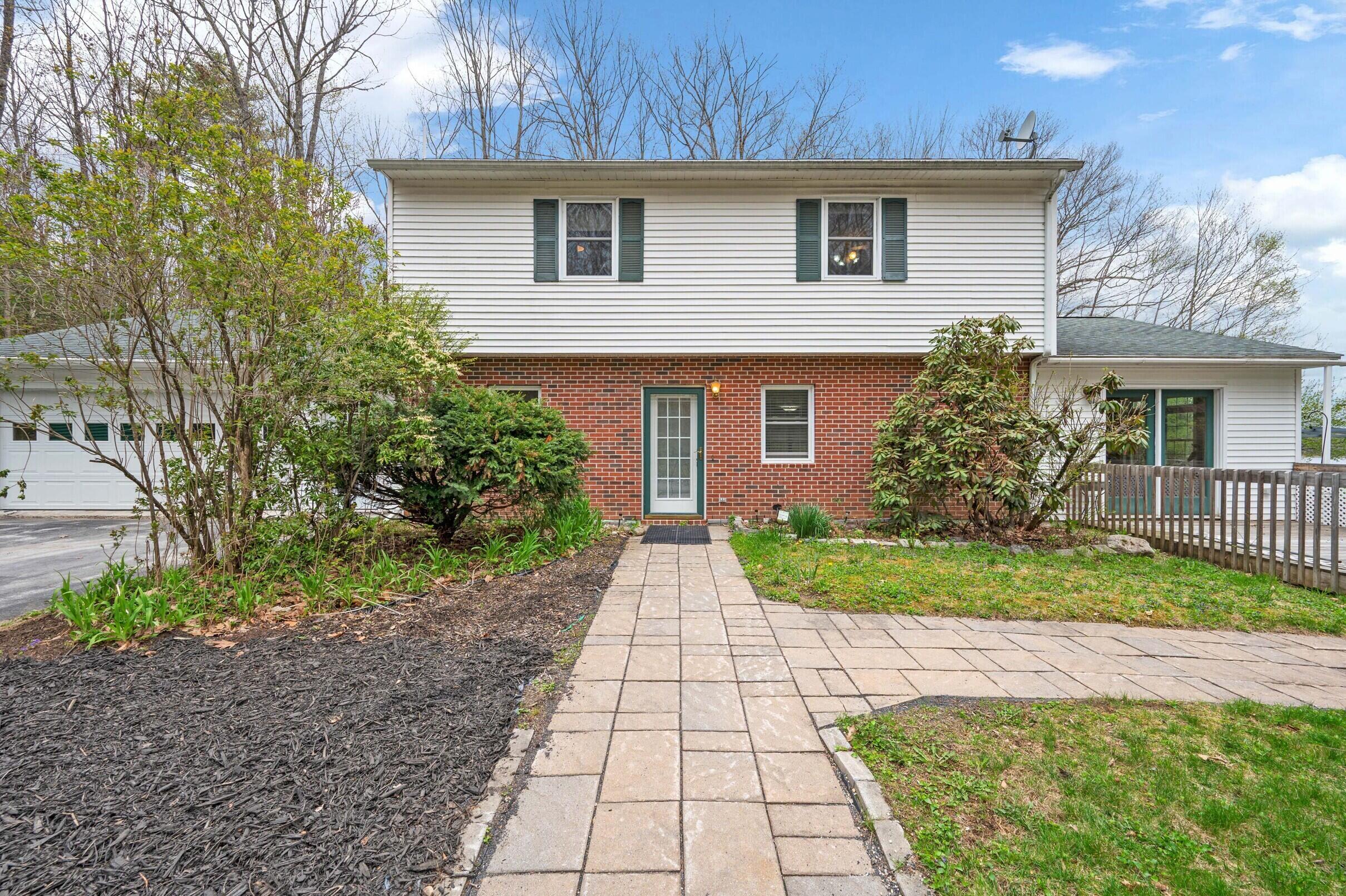 31 Axelrod Road Monmouth ME 04259