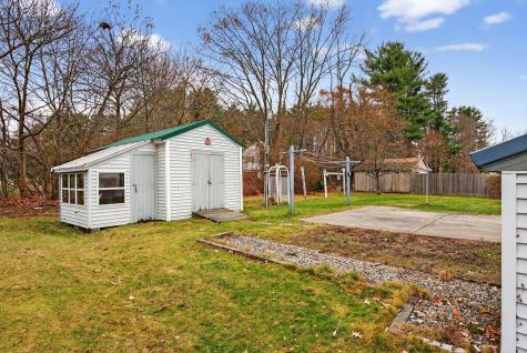 11 Brentwood Circle Saco ME 04072