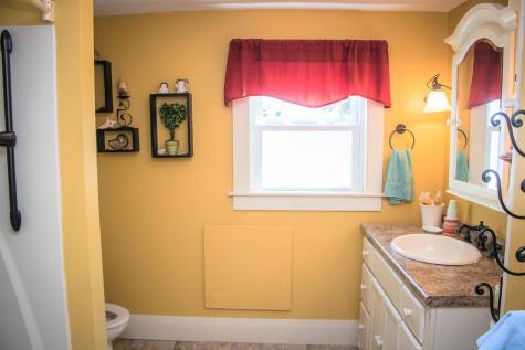 14 Winslow Street Harrison ME 04040