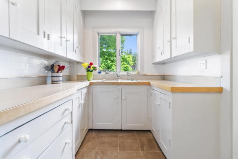 57 W Main Street Yarmouth ME 04096