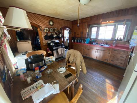 42 Pine Street Porter ME 04068