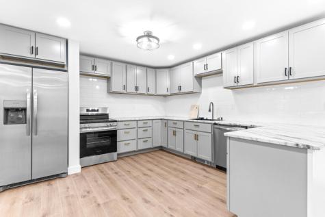 15 Stone Ledge Drive Lewiston ME 04240