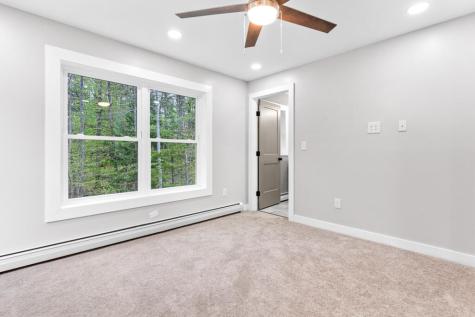 15 Stone Ledge Drive Lewiston ME 04240