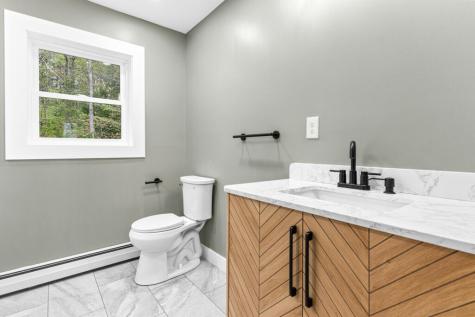 15 Stone Ledge Drive Lewiston ME 04240