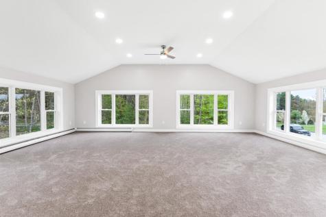 15 Stone Ledge Drive Lewiston ME 04240