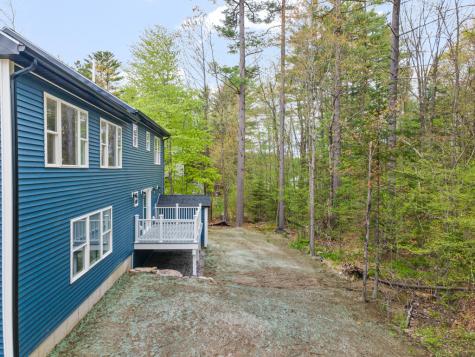15 Stone Ledge Drive Lewiston ME 04240