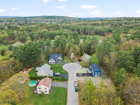 15 Stone Ledge Drive Lewiston ME 04240