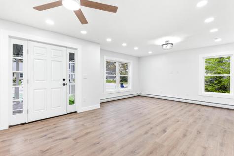 15 Stone Ledge Drive Lewiston ME 04240