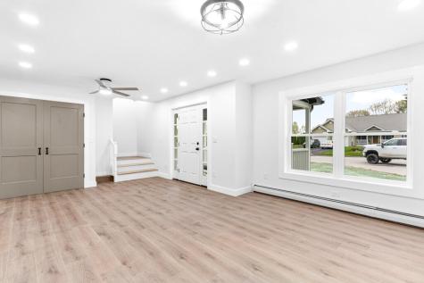 15 Stone Ledge Drive Lewiston ME 04240