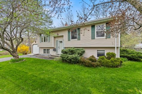 72 Louise Street Auburn ME 04210