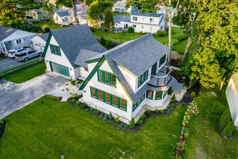 32 Andrews Avenue Falmouth ME 04105