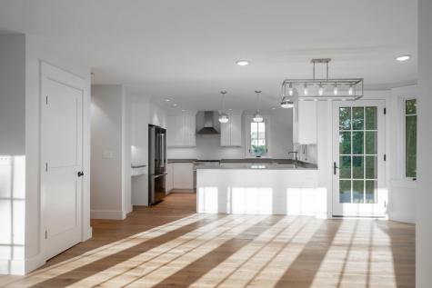 32 Andrews Avenue Falmouth ME 04105