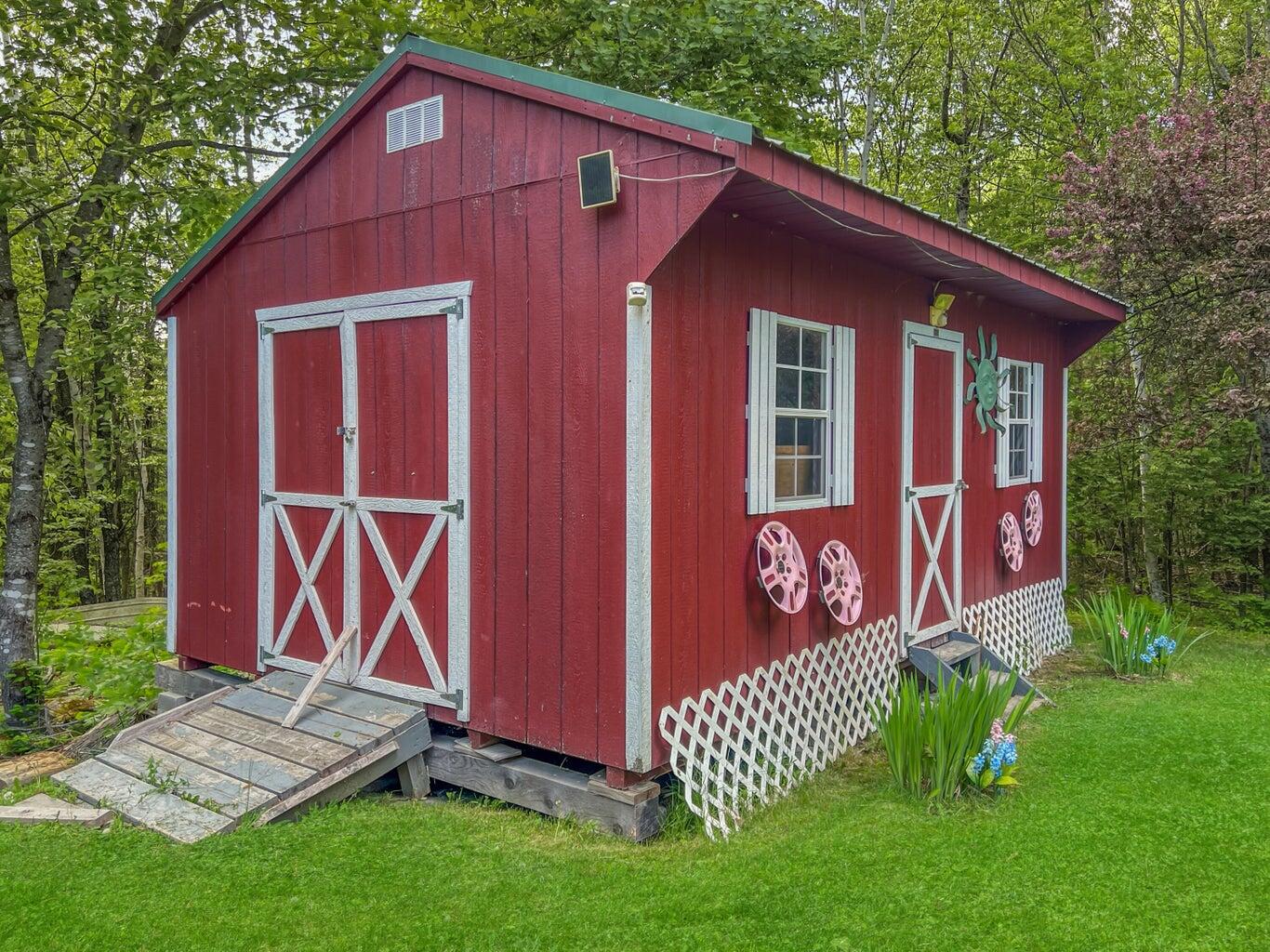 7 Peterson Road Bowerbank ME 04426