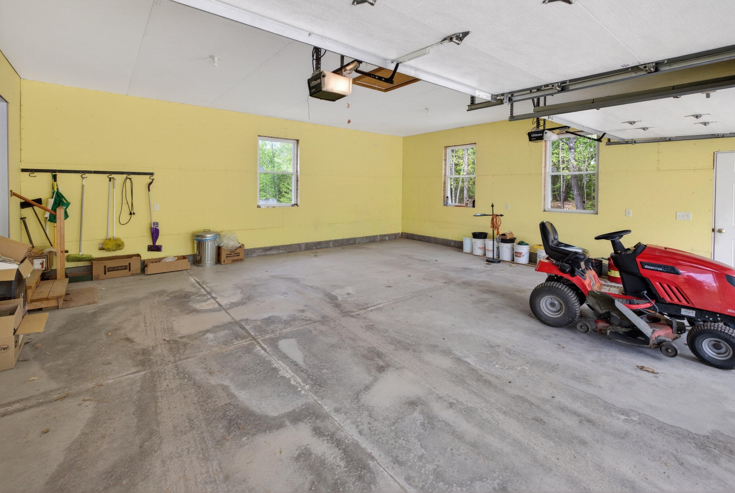 137 Eddie Kahkonen Road Norway ME 04268