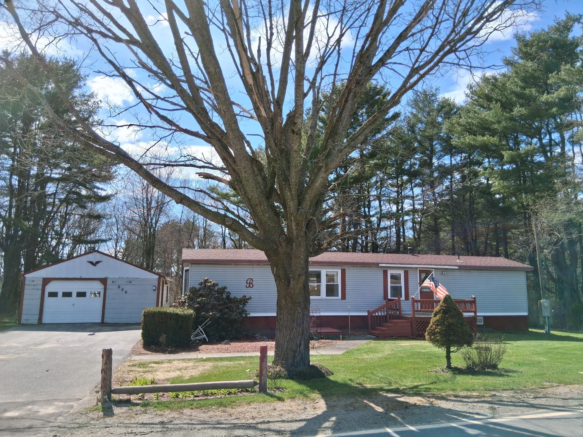 656 River Road Benton ME 04901