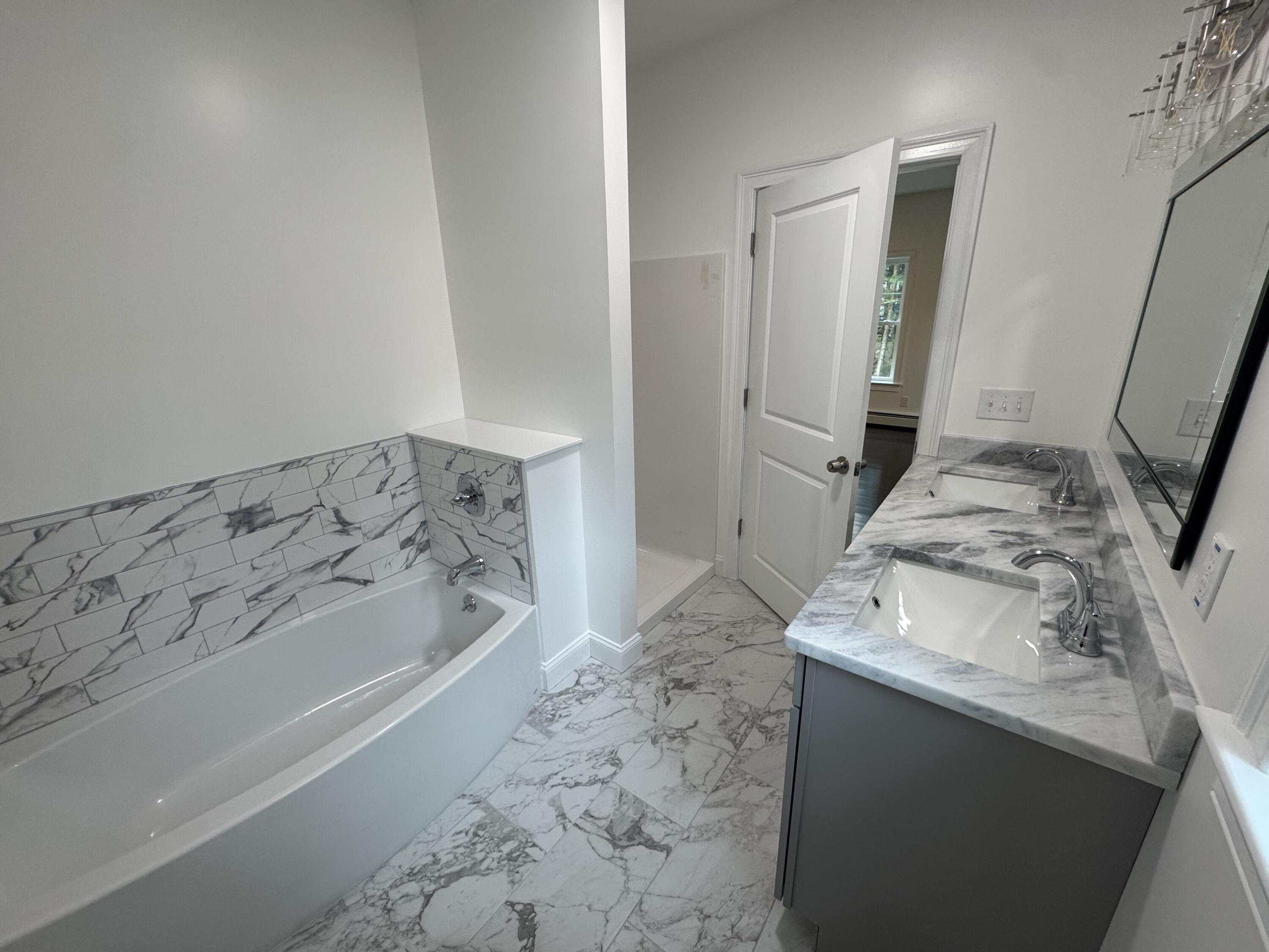14 Macadamia Lane Lewiston ME 04240