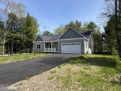 14 Macadamia Lane Lewiston ME 04240