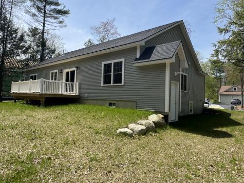 14 Macadamia Lane Lewiston ME 04240