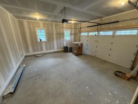 14 Macadamia Lane Lewiston ME 04240