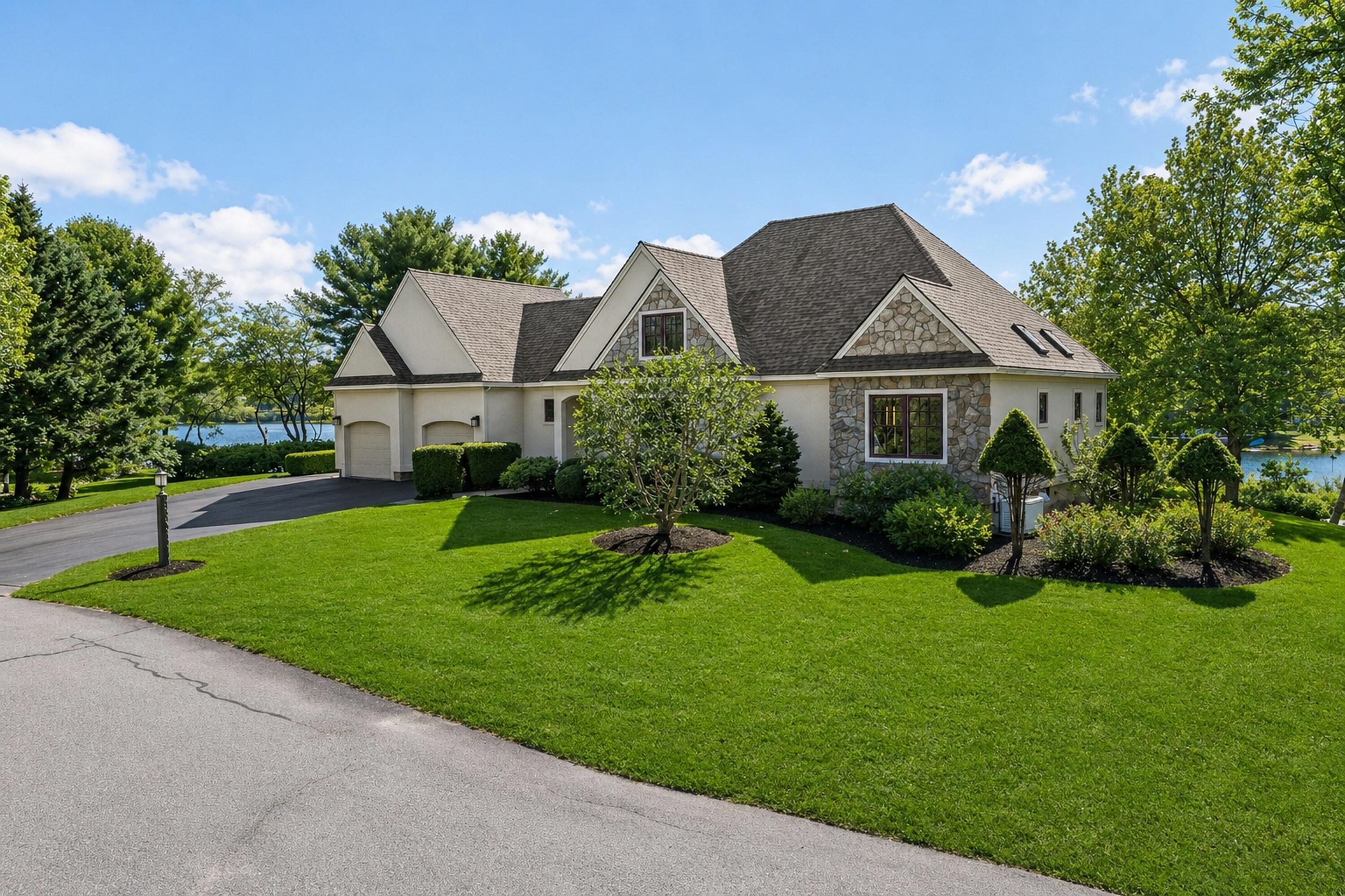 27 Riverview Drive York ME 03909