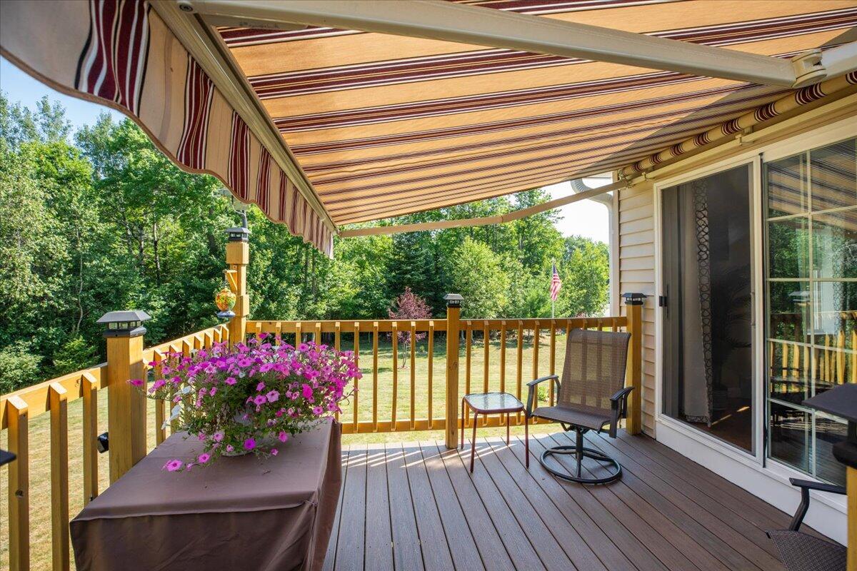 31 Jay's Way Hampden ME 04444