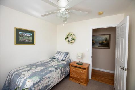 31 Jay's Way Hampden ME 04444