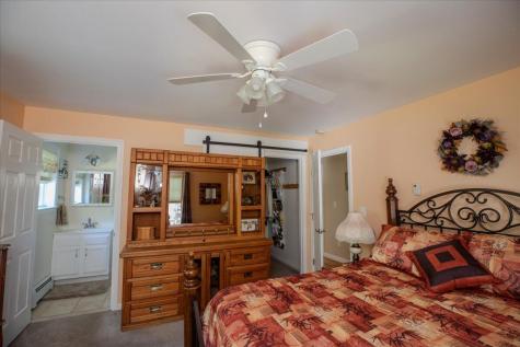 31 Jay's Way Hampden ME 04444