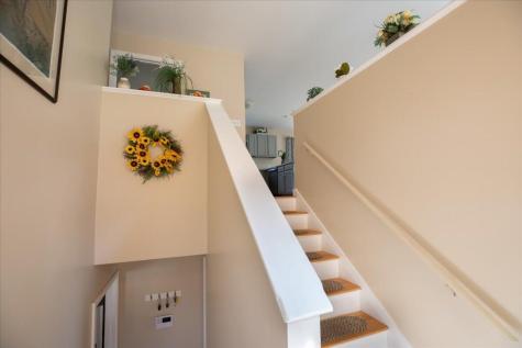 31 Jay's Way Hampden ME 04444