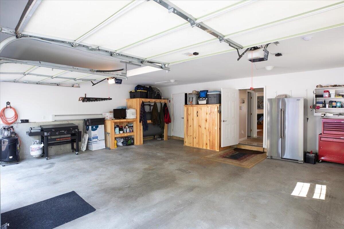 31 Jay's Way Hampden ME 04444