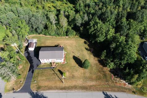 31 Jay's Way Hampden ME 04444