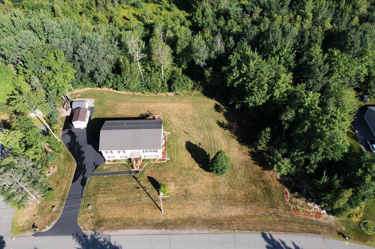 31 Jay's Way Hampden ME 04444