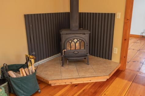 406 Industry Road Farmington ME 04938