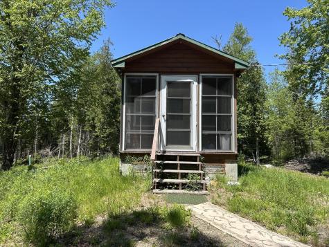 96 Evergreen Way Penobscot ME 04476