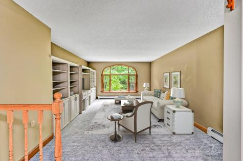 286 Pond Road Wayne ME 04284