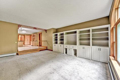 286 Pond Road Wayne ME 04284