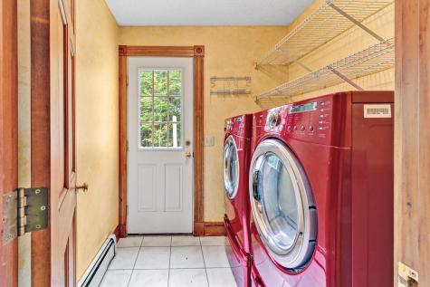 286 Pond Road Wayne ME 04284