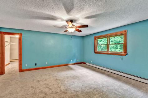 286 Pond Road Wayne ME 04284