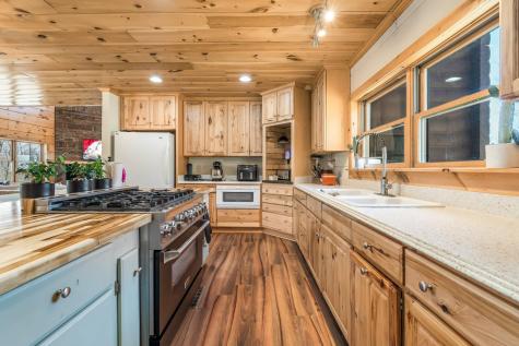 23 Hillcrest Lane Dyer Brook ME 04747